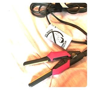 Chi air mini straightener for bangs